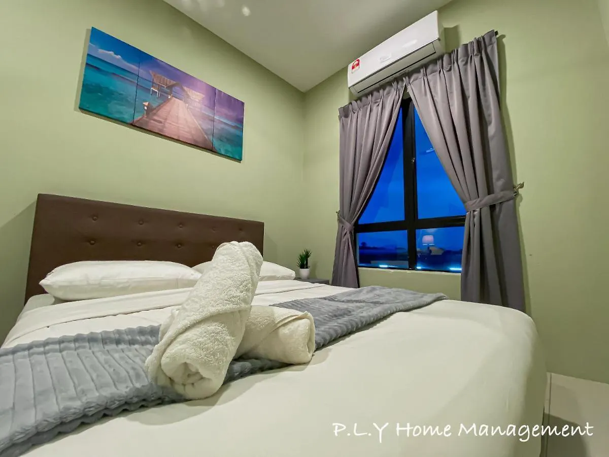 Crystal Cozy Suite Poolview Netflix Waterpark@ Ipoh Station 18 0*,